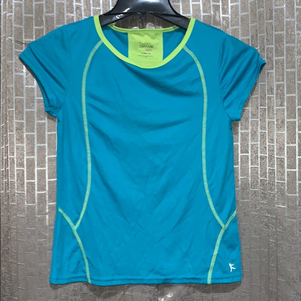 Danskin Active Wear Shirt NWOT